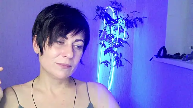 Ashley_Brookss's cam snapshot