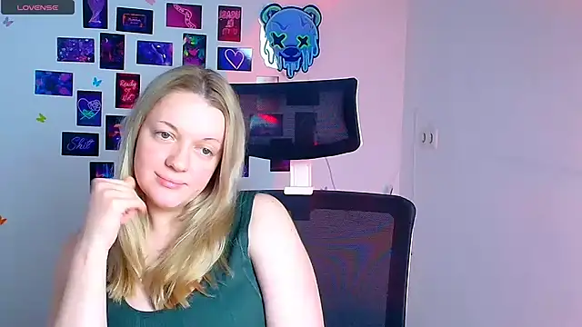 Samantha_Gloww's cam snapshot