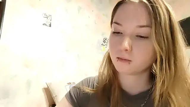 ElvaDeveja's cam snapshot