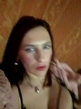 LaraDiva7799's cam snapshot