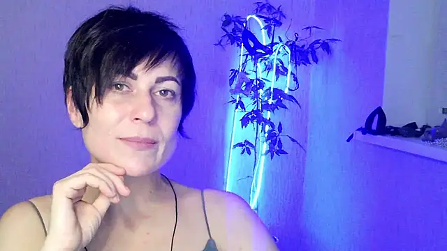 Ashley_Brookss's cam snapshot