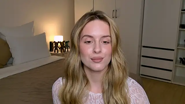 RozzitaBedberry's cam snapshot