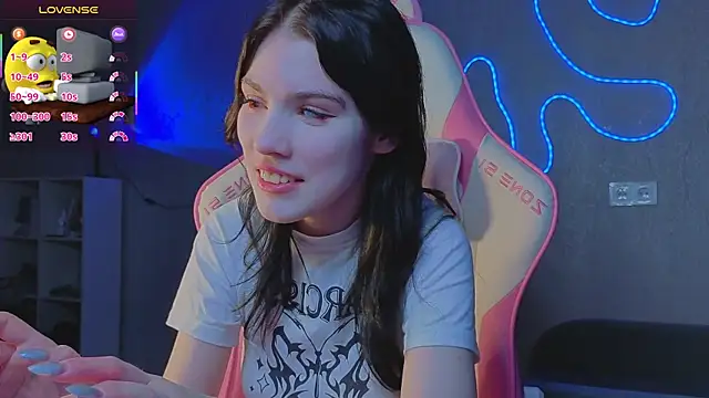 Sophie_SkyAngel's cam snapshot