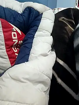 Koziekylie's cam snapshot