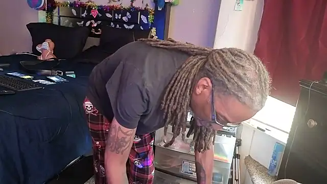 GOODIETIMES1's cam snapshot