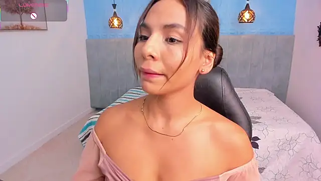 amira_cute2's cam snapshot