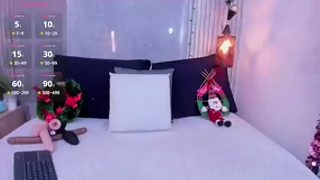 Lucia_Guzman1's cam snapshot