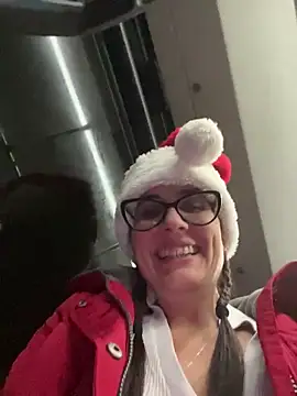 NataKitten live sex cam