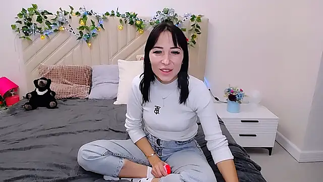 BURNING-BRUNETKA's cam snapshot