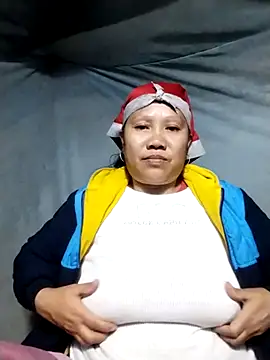 Linhcutex's cam snapshot