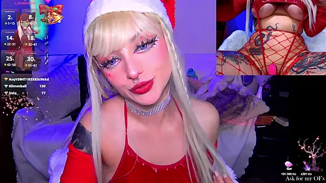 HollyDominic's cam snapshot