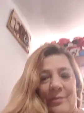 karlaanqui1's cam snapshot