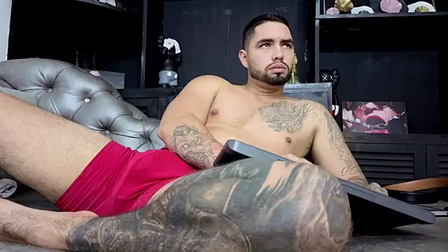 matteosantos live sex cam