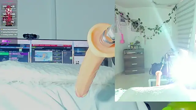 Rosy_Emely's cam snapshot