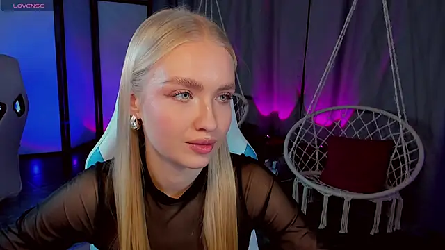 TessaGrays's cam snapshot