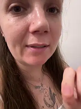 Amy__Leee_'s cam snapshot