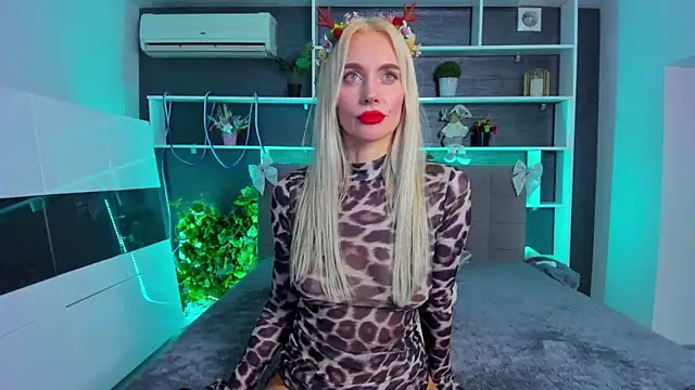 SabrinaSharm's cam snapshot