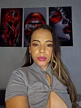 Antonella2_m's cam snapshot