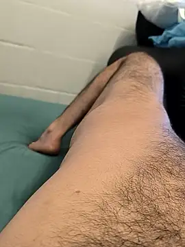 Hornydick9495 live sex cam