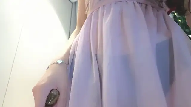 Uizzzqvq3's cam snapshot