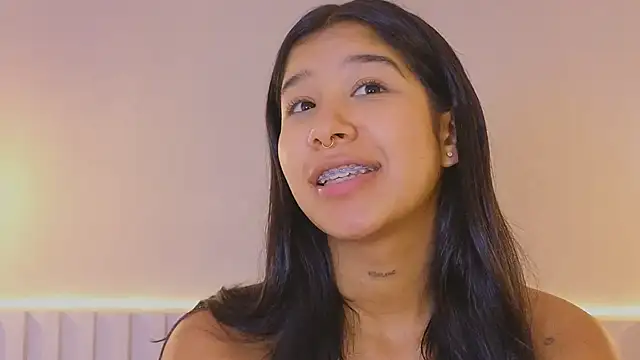 Aida_moreno live sex cam