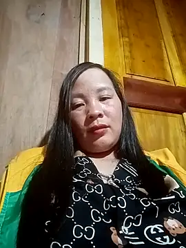 MinaYangon502's cam snapshot