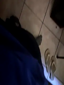 giovanift111's cam snapshot