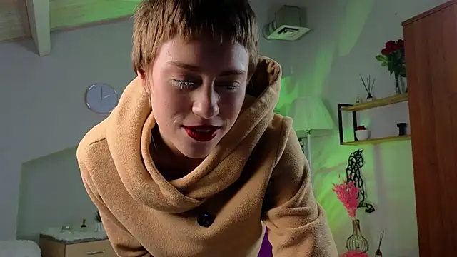 AidaGigantino's cam snapshot