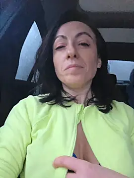 Risky_woman's cam snapshot