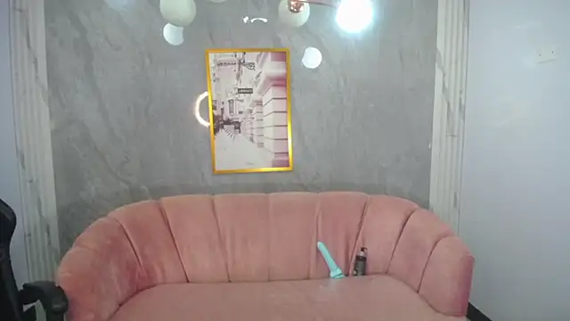 mady0619_ch's cam snapshot