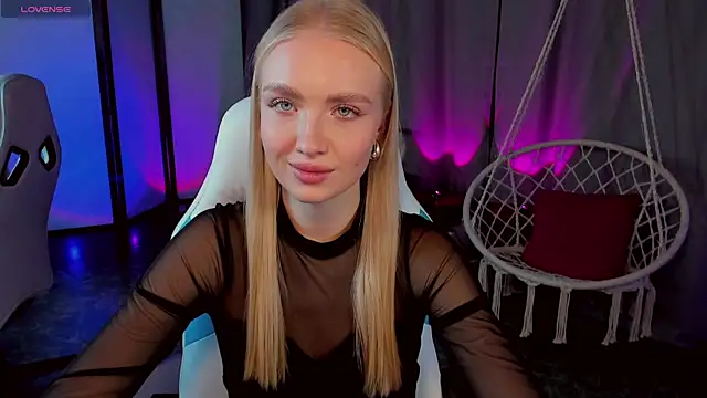 TessaGrays's cam snapshot