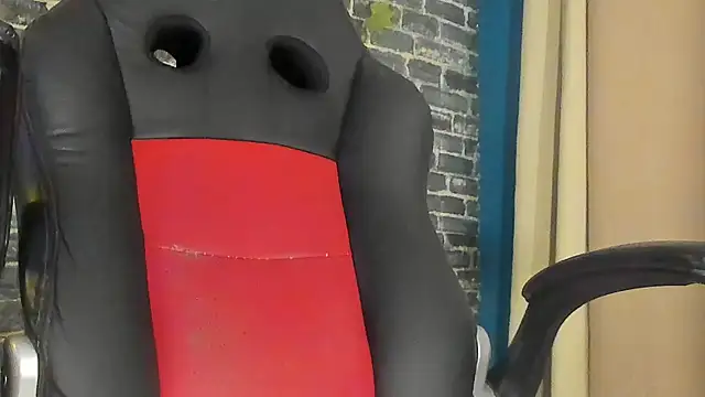 iam_samy_'s cam snapshot