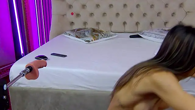 PlayfulShow's cam snapshot