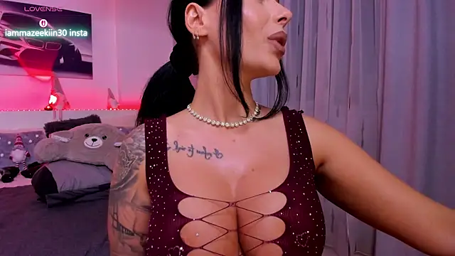 Iammazeekiin30's cam snapshot