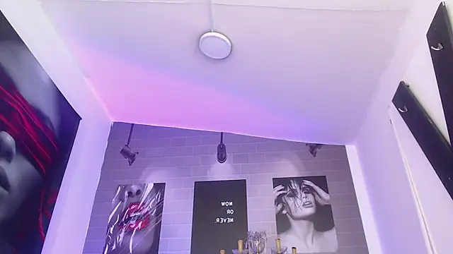 aleesha_cameron02's cam snapshot