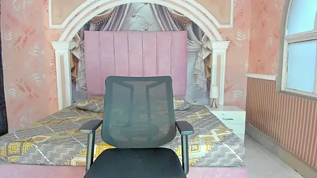 Ivy_rae_xxx live sex cam