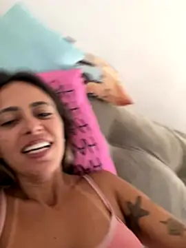 Gipoltergeist live sex cam