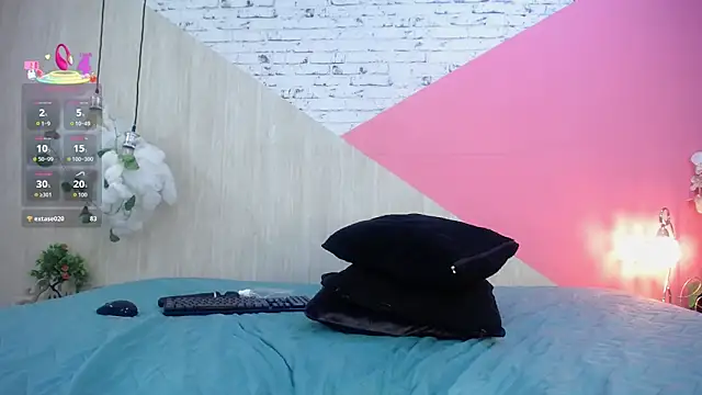 miss_honey01's cam snapshot