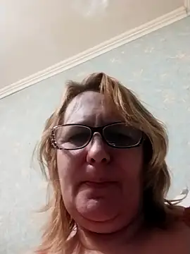 Forest-Lady's cam snapshot