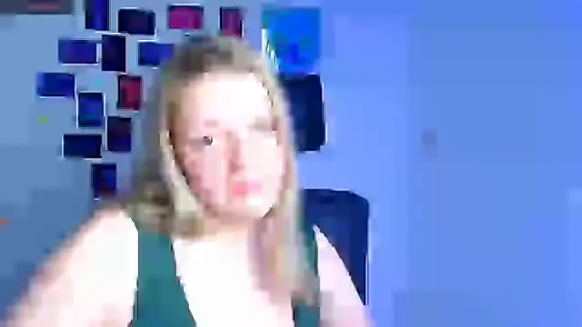 Samantha_Gloww's cam snapshot