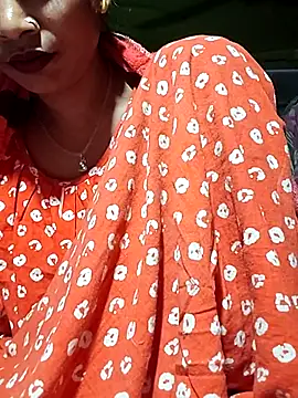 Sweet-rumi's cam snapshot