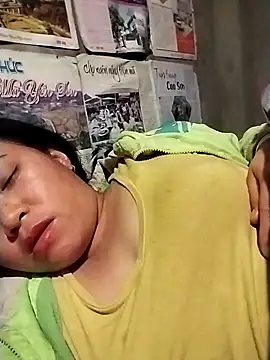 AlilaK2's cam snapshot