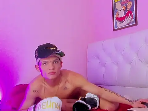 EL_VENEZOLANO_22CM live sex cam