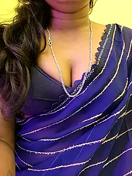 Sexy-suhana-'s cam snapshot