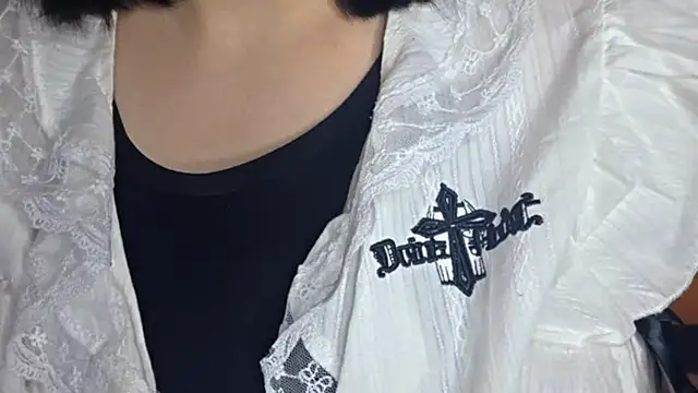 Beeping_Creature's cam snapshot