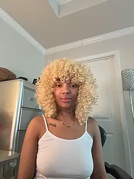 butterflybootyy's cam snapshot