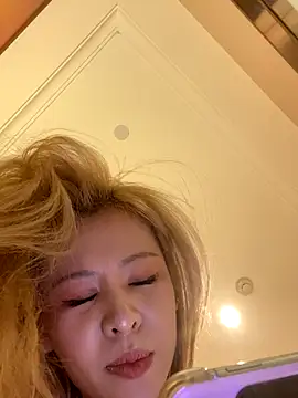 Sunflower-77 live sex cam