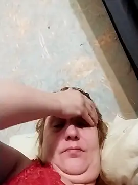 Forest-Lady's cam snapshot