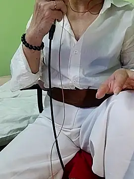 Hangem111's cam snapshot