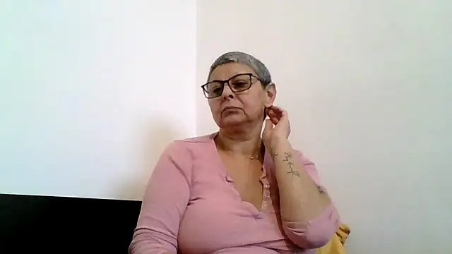 roseblak42's cam snapshot